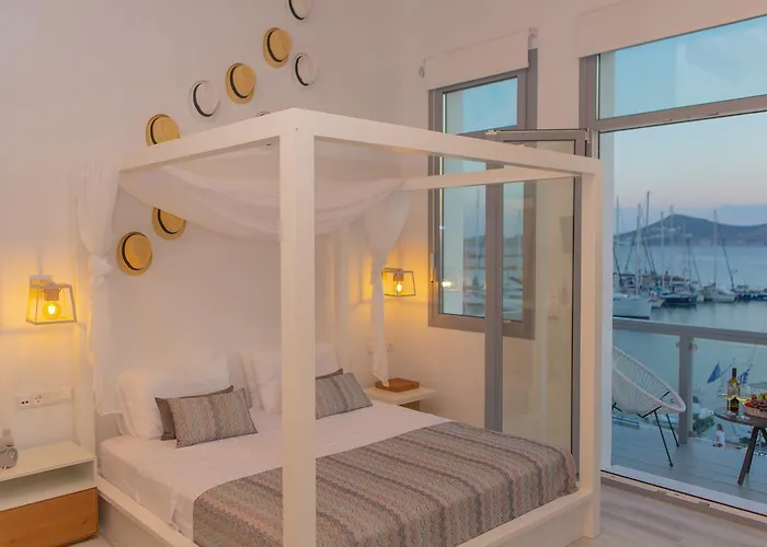 Naxos Riviera * Naxos City